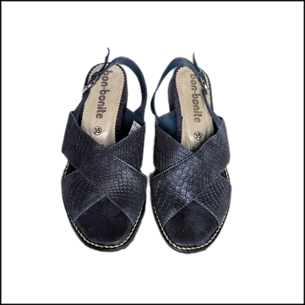 100% Colombian Leather, Super Comfy Sandals in Navy Blue, Size 5 and 5.5